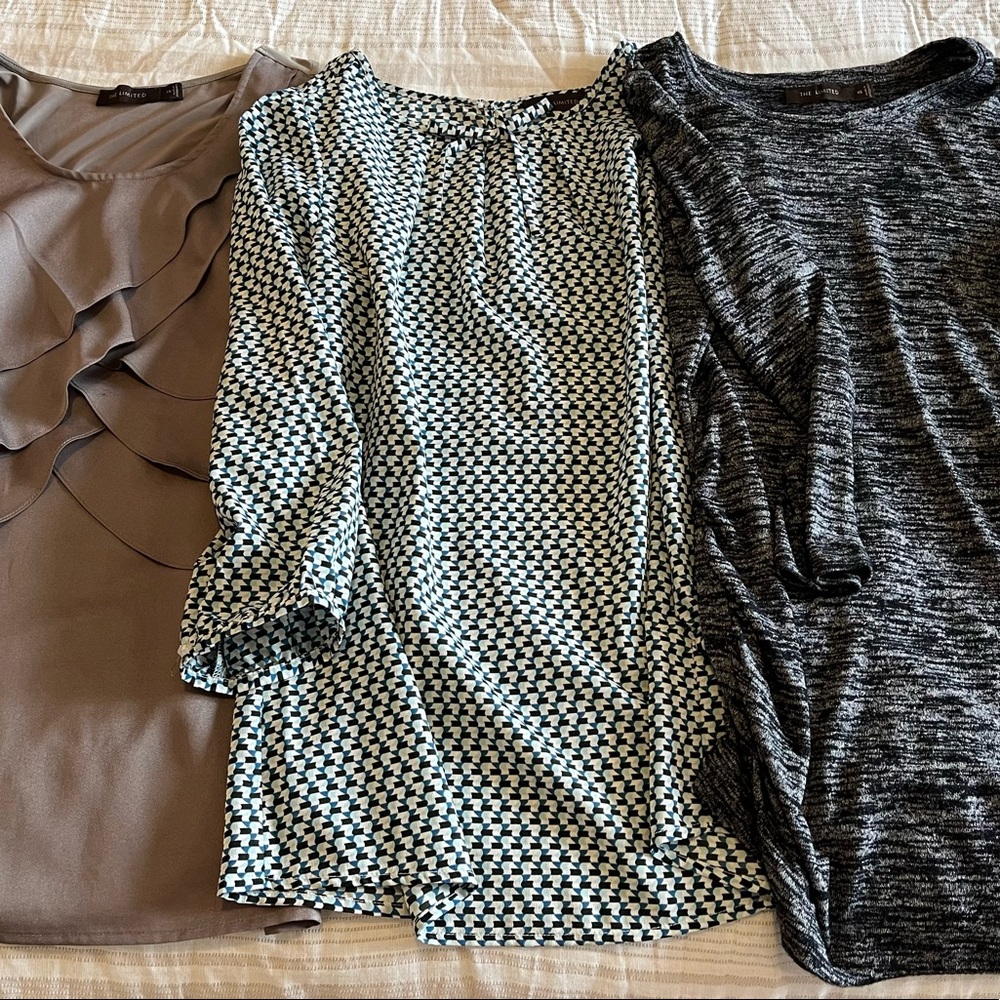 Lot of XS The Limited tops
